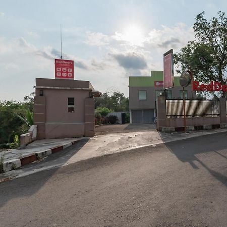 RedDoorz Syariah near RS Hermina Sukabumi Bagian luar foto