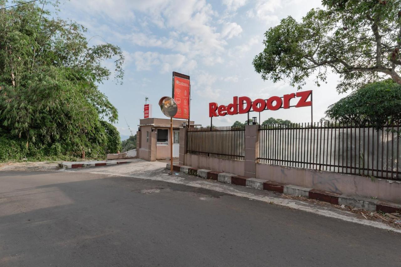 RedDoorz Syariah near RS Hermina Sukabumi Bagian luar foto
